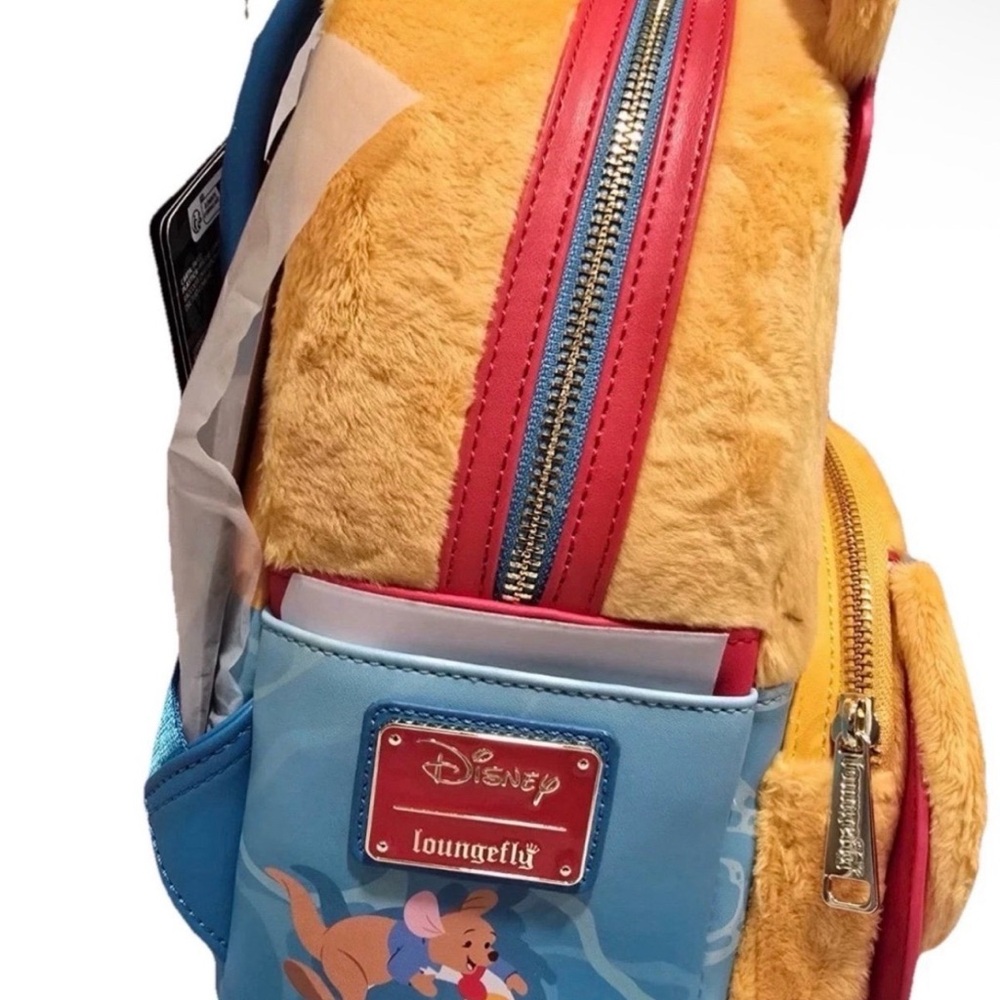 Loungefly Winnie the Pooh New & Exclusive Summer Vibes Loungefly
NEW - Picture 2 of 7
